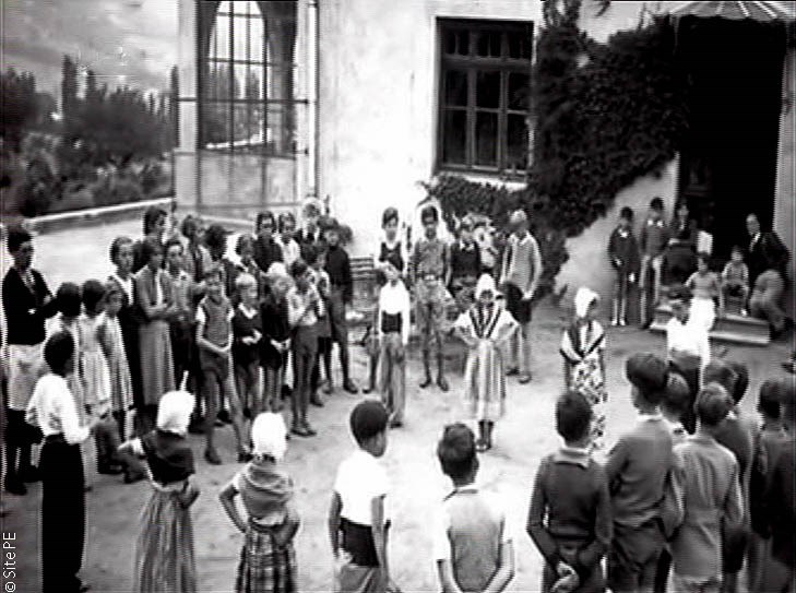 Fête à Beauvallon en 1942